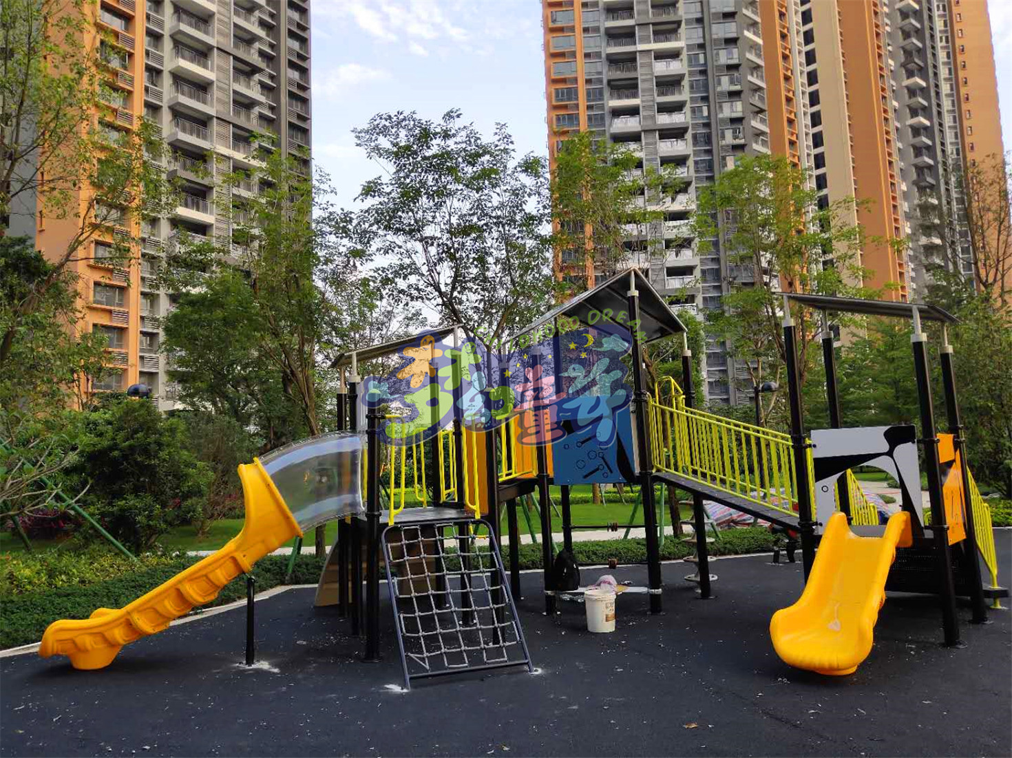 雅居樂中山15期內(nèi)環(huán)境