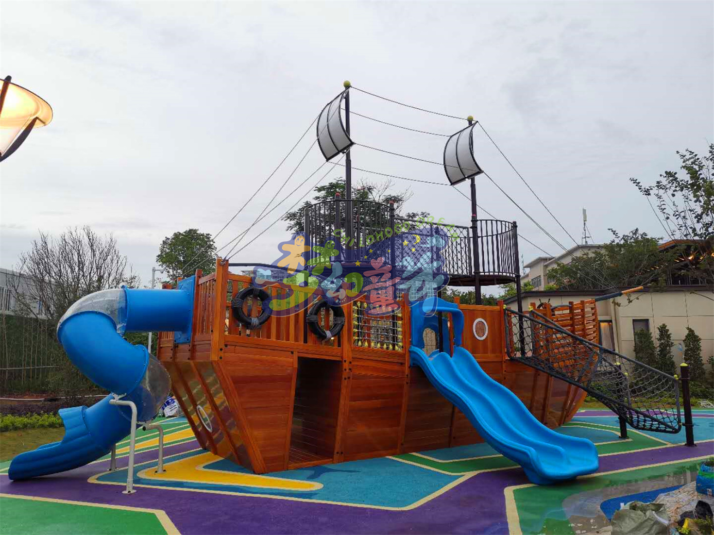 金茂汕頭雙悅灣海盜船