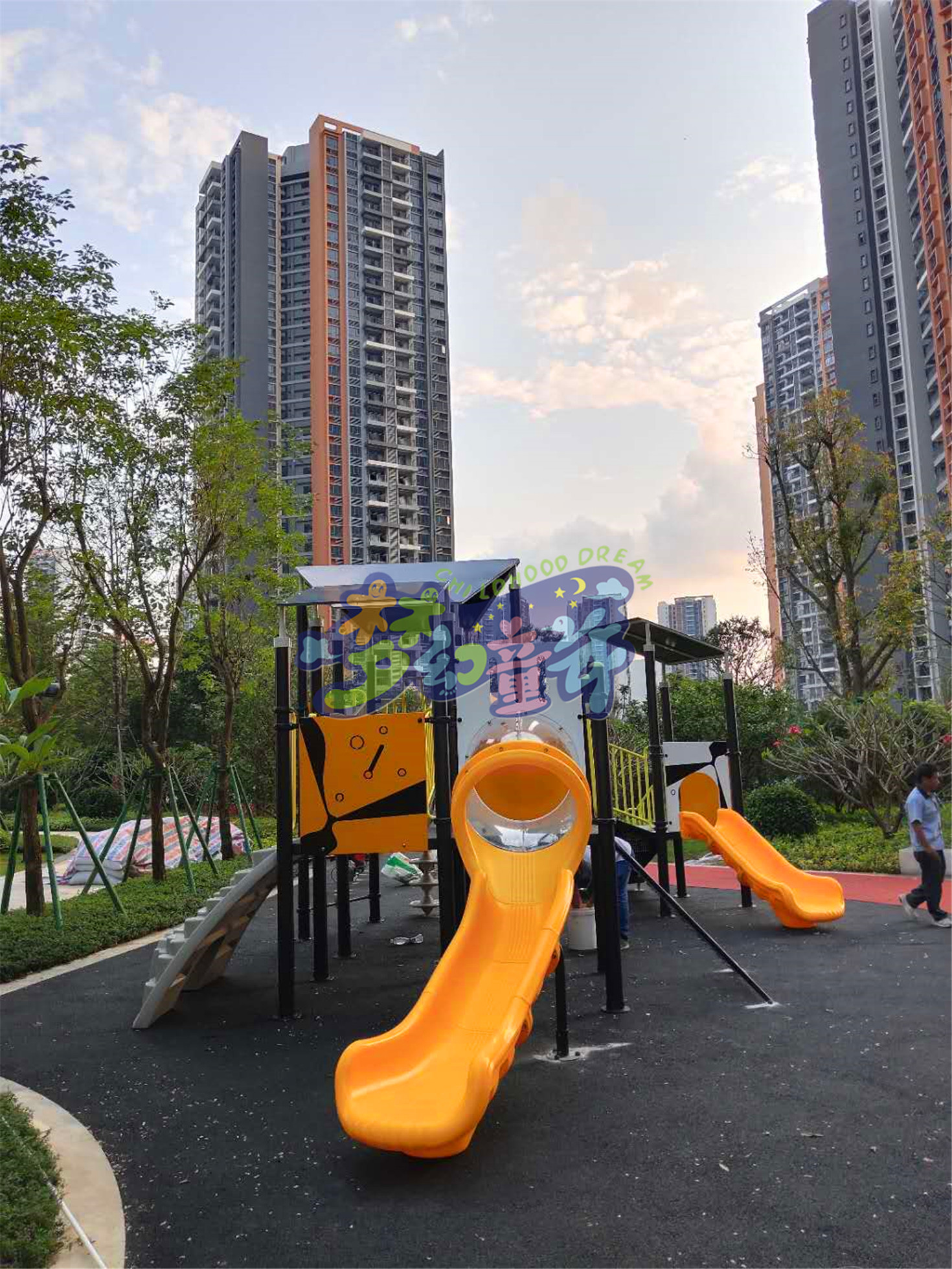 雅居樂中山15期內環境